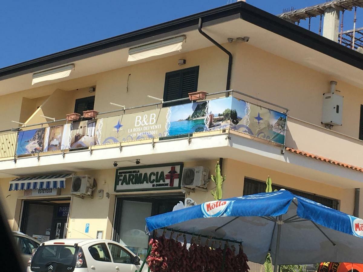 La Rosa Dei Venti Bed & Breakfast Zambrone Bagian luar foto