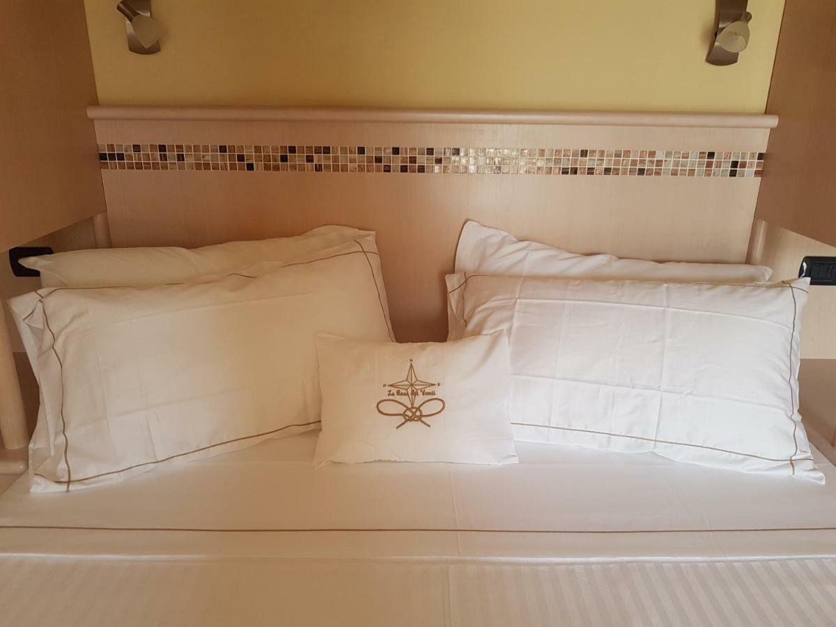 La Rosa Dei Venti Bed & Breakfast Zambrone Bagian luar foto